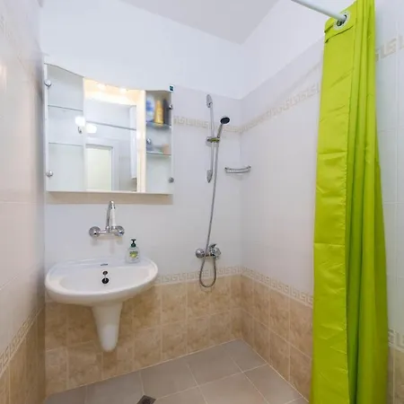 Bright And Relaxing Flat Near Sevastopol