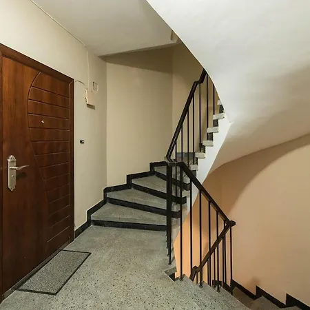 Апартаменты Bright And Relaxing Flat Near Sevastopol *