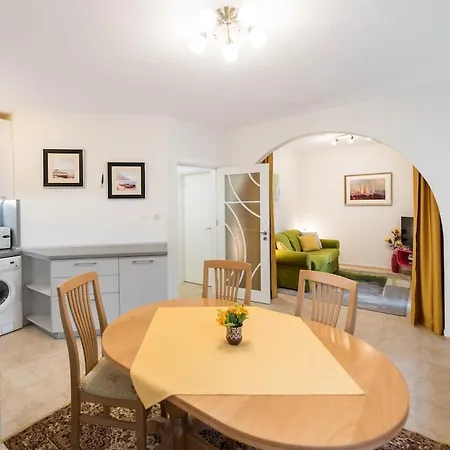 Bright And Relaxing Flat Near Sevastopol * Варна