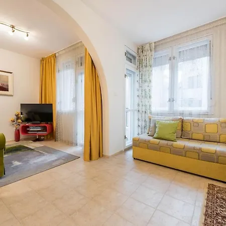Апартаменты Bright And Relaxing Flat Near Sevastopol Варна
